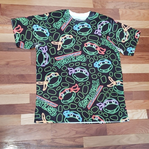 Teenage mutant ninja T shirt Men's size Medium - Picture 1 of 4